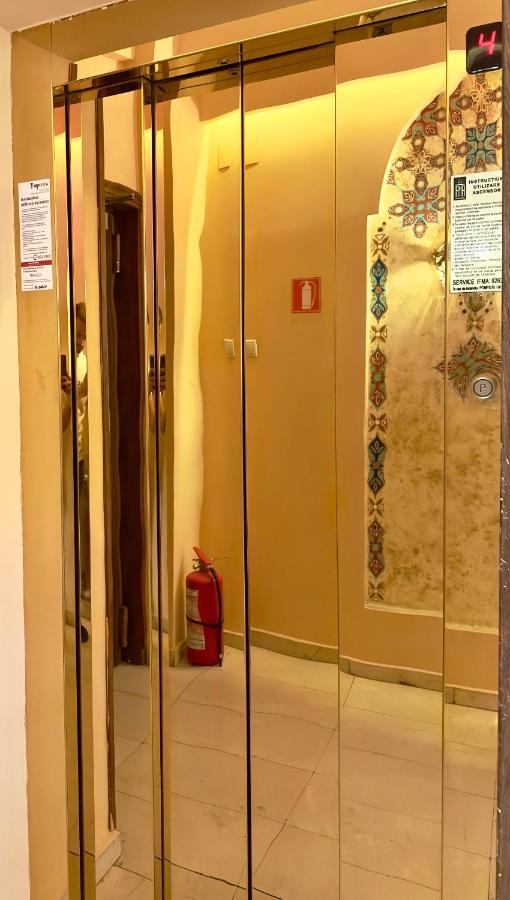 Piccolo Mondo By Citybookings Bucharest Luaran gambar