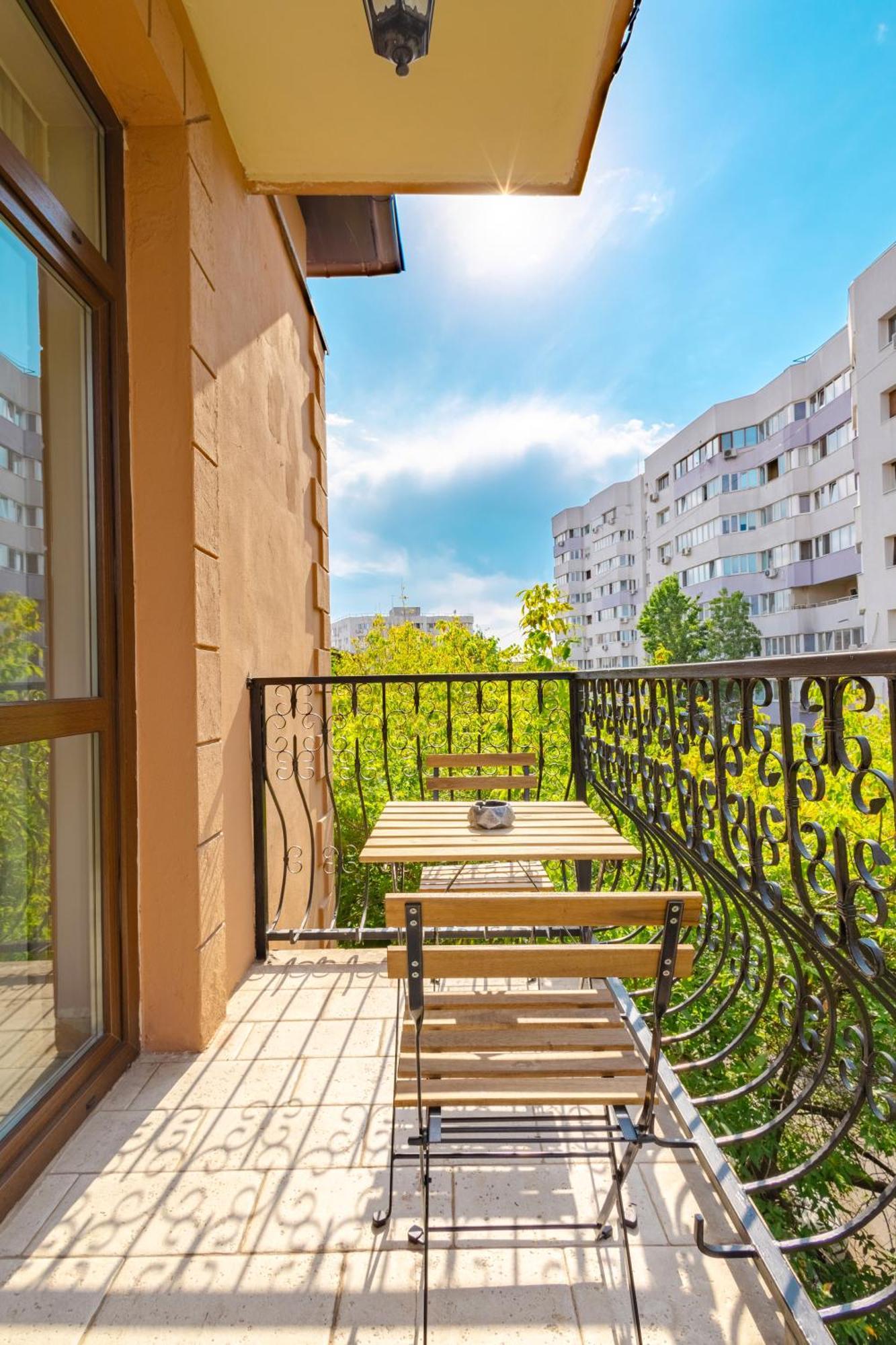Piccolo Mondo By Citybookings Bucharest Luaran gambar