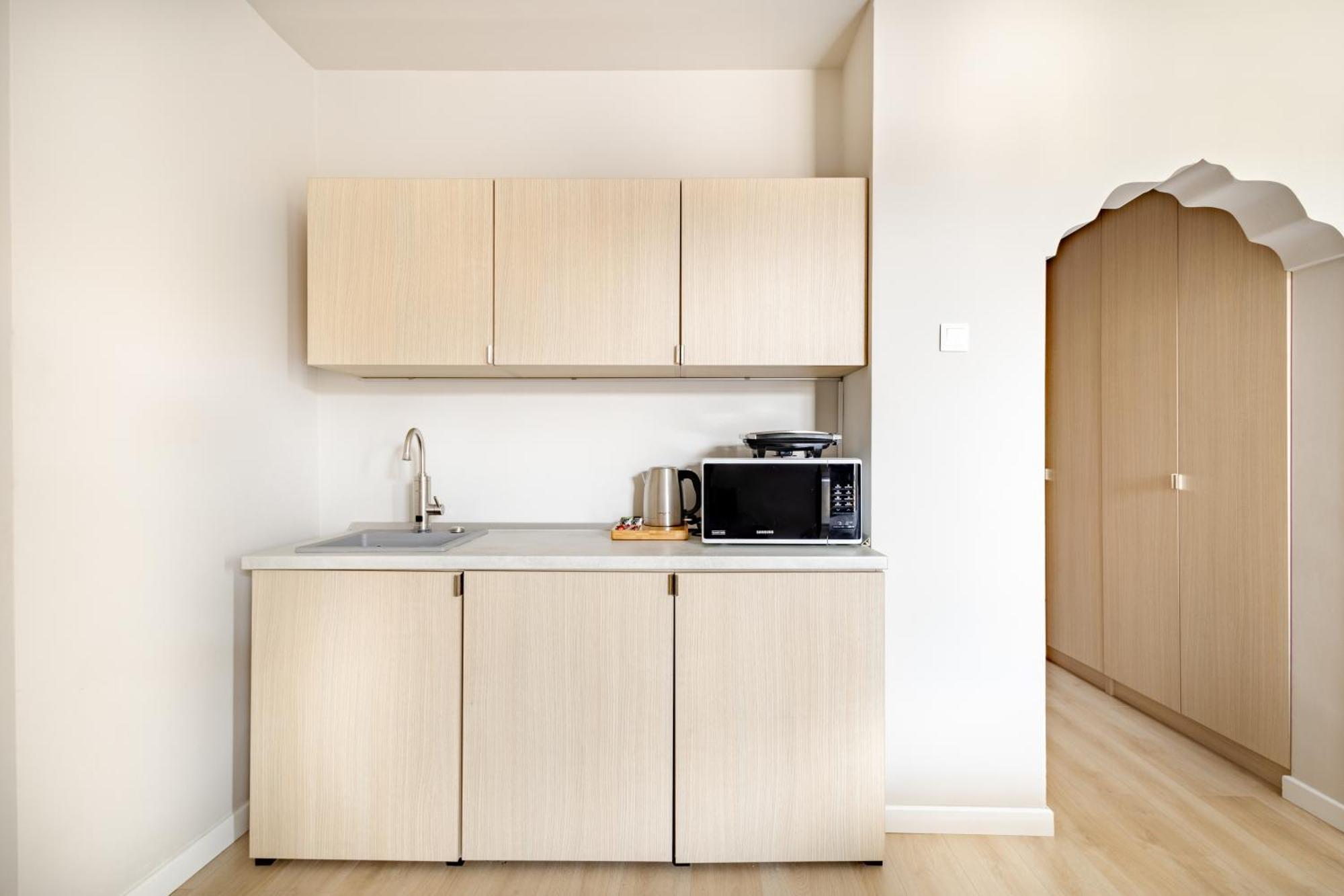 Piccolo Mondo By Citybookings Bucharest Bilik gambar