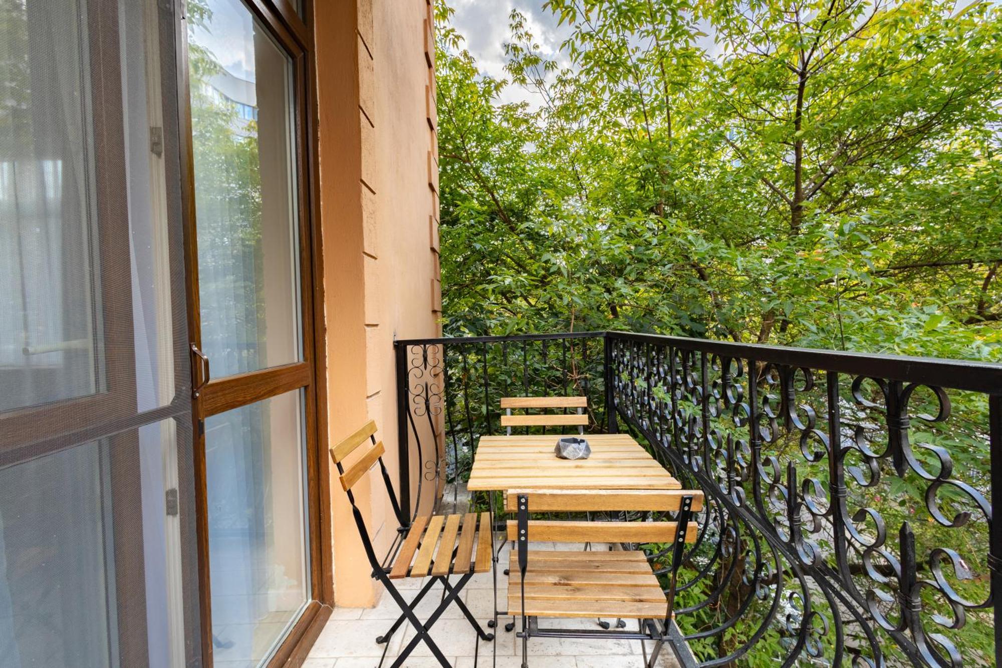 Piccolo Mondo By Citybookings Bucharest Luaran gambar
